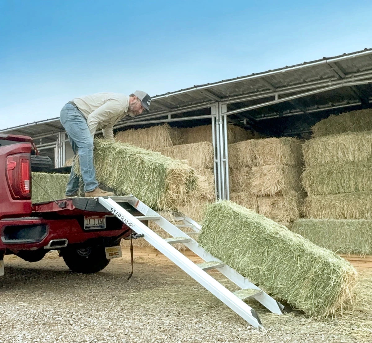 StepRamp® SR - B5 5 - Step Dirt Bike Ramp – 30 - 38" Truck Beds - (Pre - order only) ships in 4 to 6 weeks - Step Ramp
