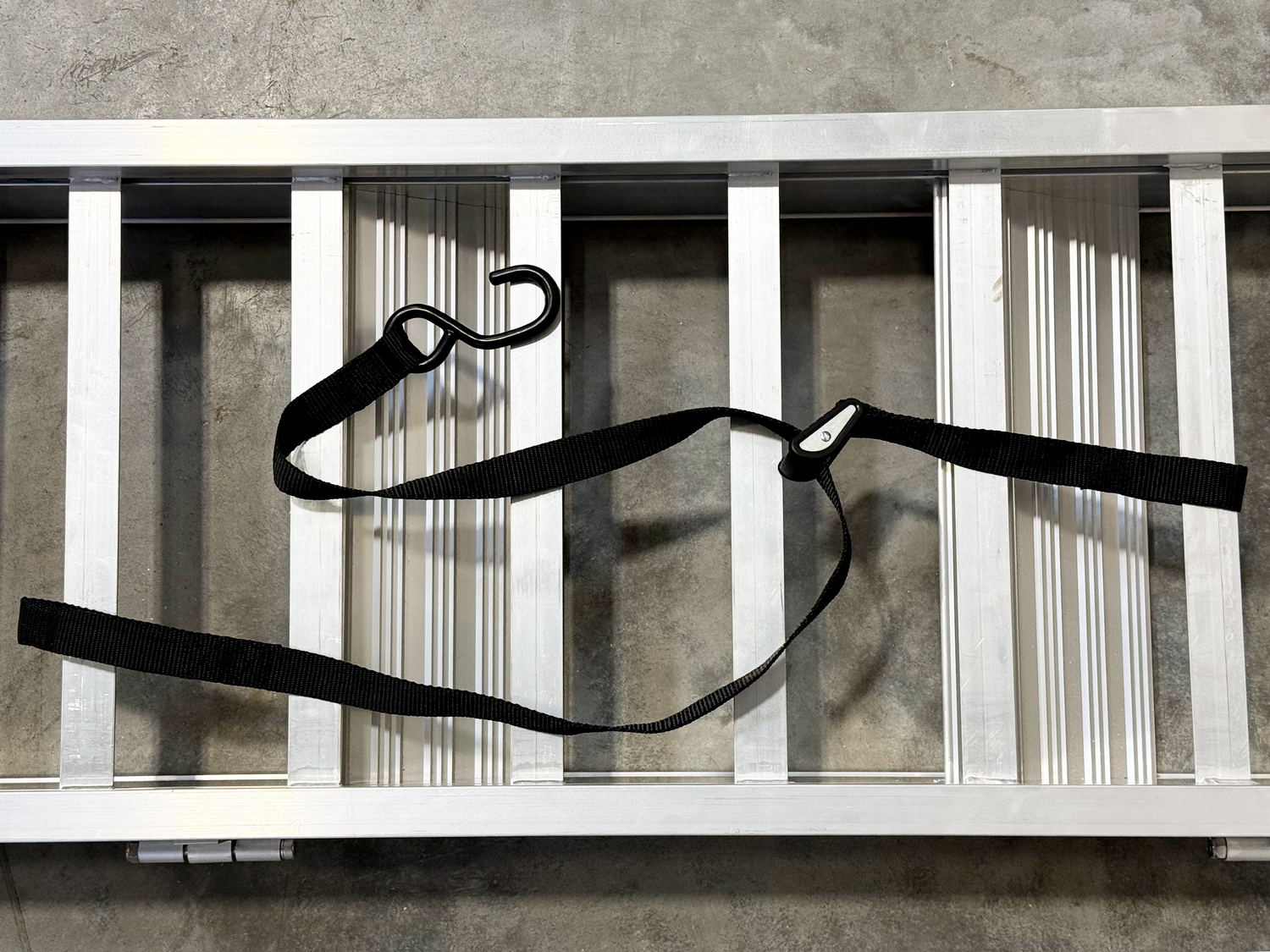 StepRamp® SR-B6 6-Step Aluminum Dirt Bike Ramp - 36-44" Truck Beds