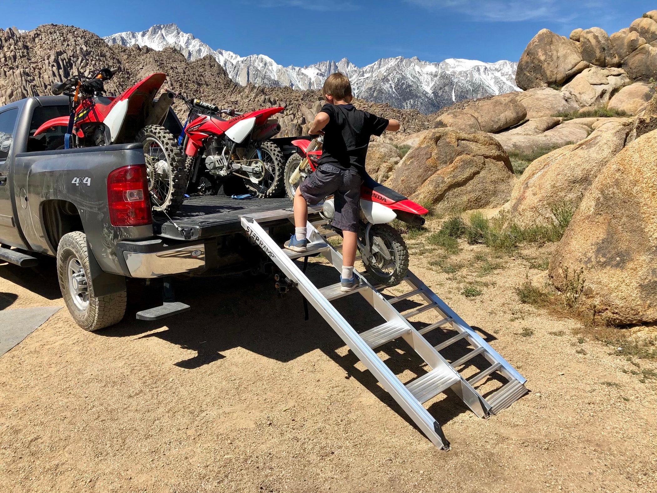 StepRamp® SR-B6 6-Step Aluminum Dirt Bike Ramp - 36-44" Truck Beds
